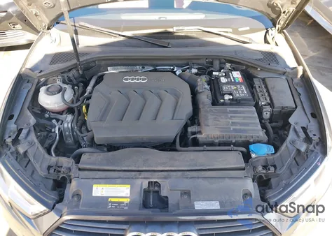 2019 Audi A3 40 Titanium Premium z USA, uszkodzony, nr VIN WAUAUGFF2KA097628